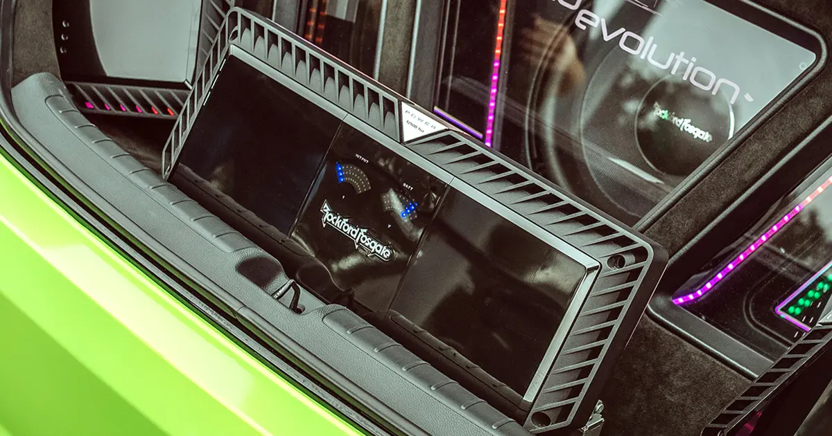 Product Spotlight Rockford Fosgate T25001bdCP 2500Watt Subwoofer